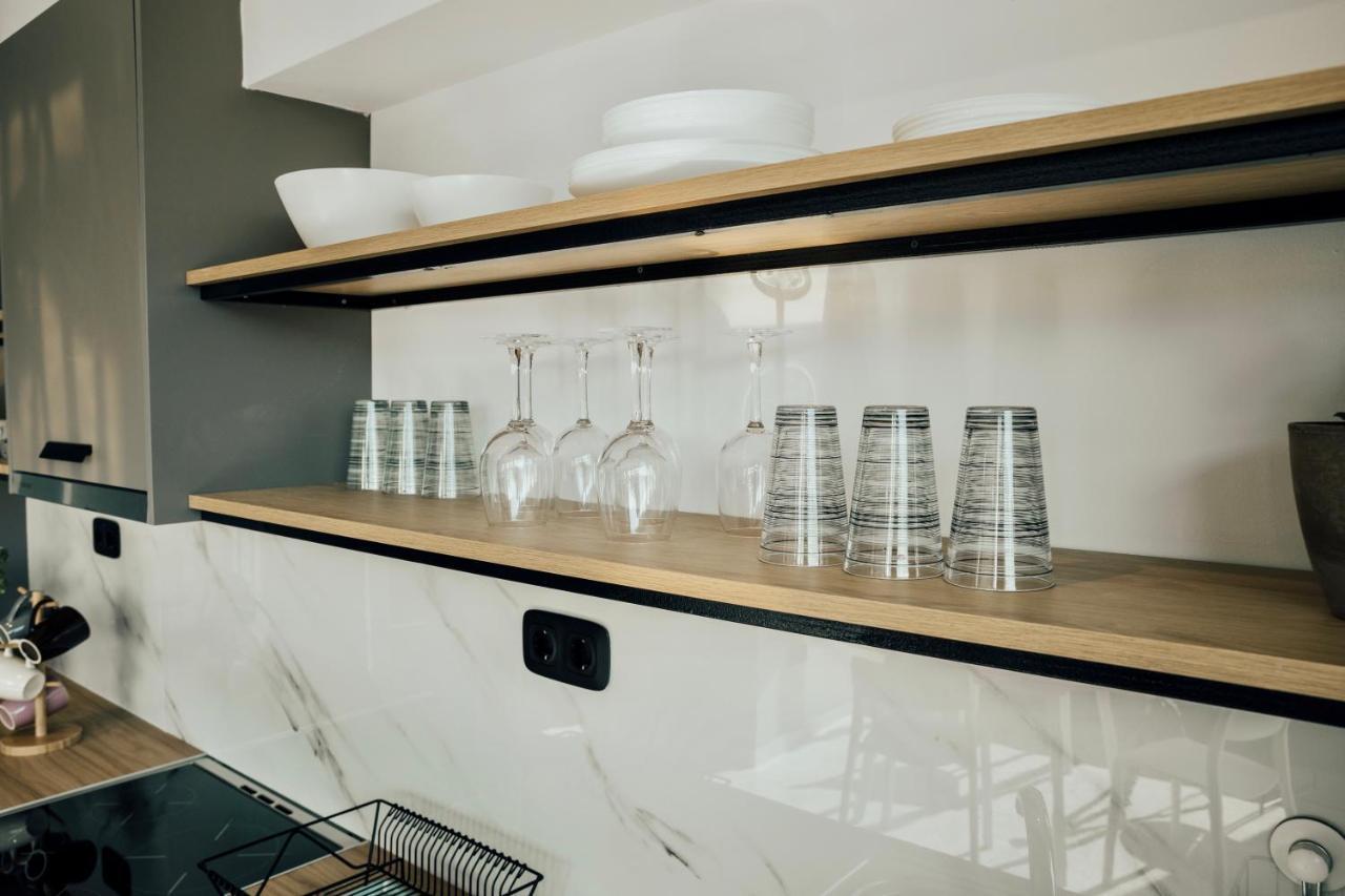Appartamento Loft With Private Parking Atene Esterno foto