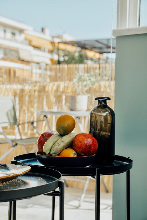 Appartamento Loft With Private Parking Atene Esterno foto